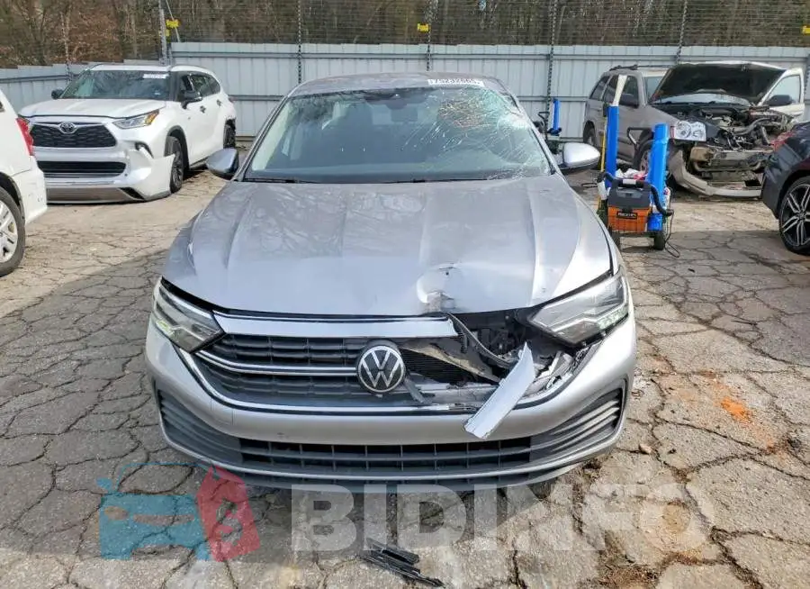 3VW5M7BU0RM010988 Photo# 5