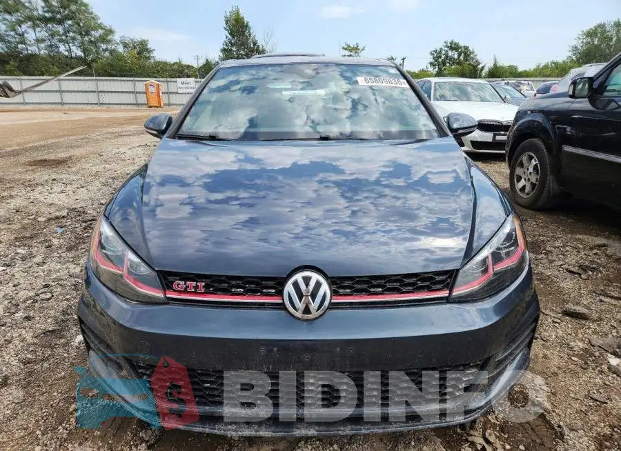3VW5T7AU9KM001961 Photo# 5