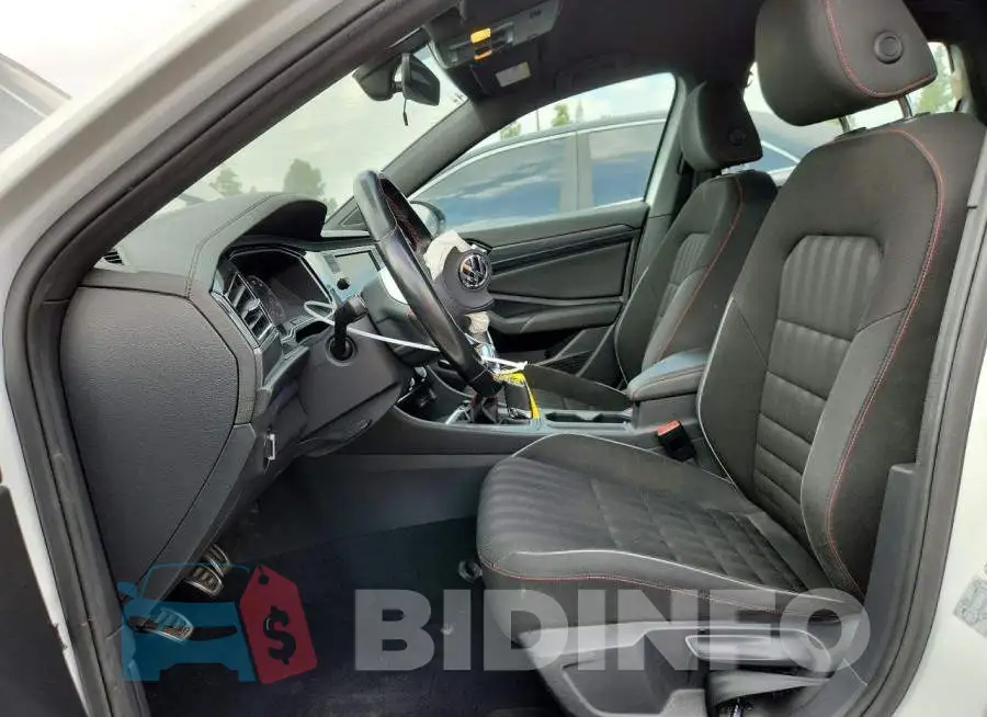 3VW5T7BU4MM057257 Photo# 7