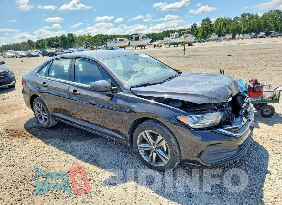 3VW7M7BU5RM017069 Photo# 4