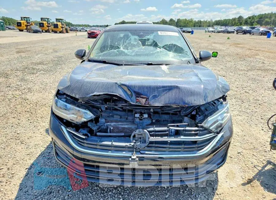 3VW7M7BU5RM017069 Photo# 5