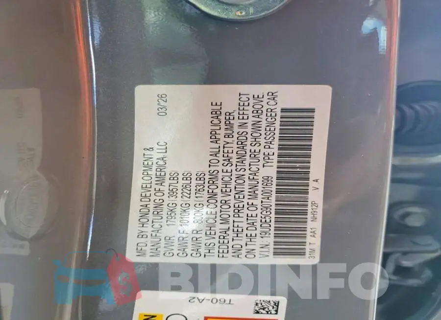 19UDE5G90TA001699 Photo# 13