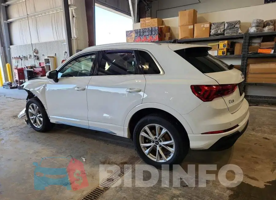 WA1DECF37S1003233 Photo# 2