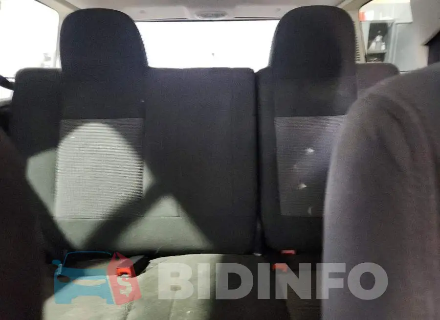 1C4NJPBB2HD120400 Photo# 10