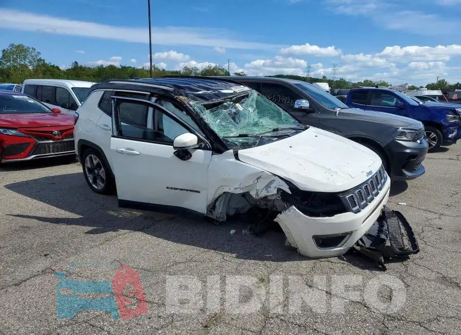3C4NJDCB6MT500504 Photo# 4
