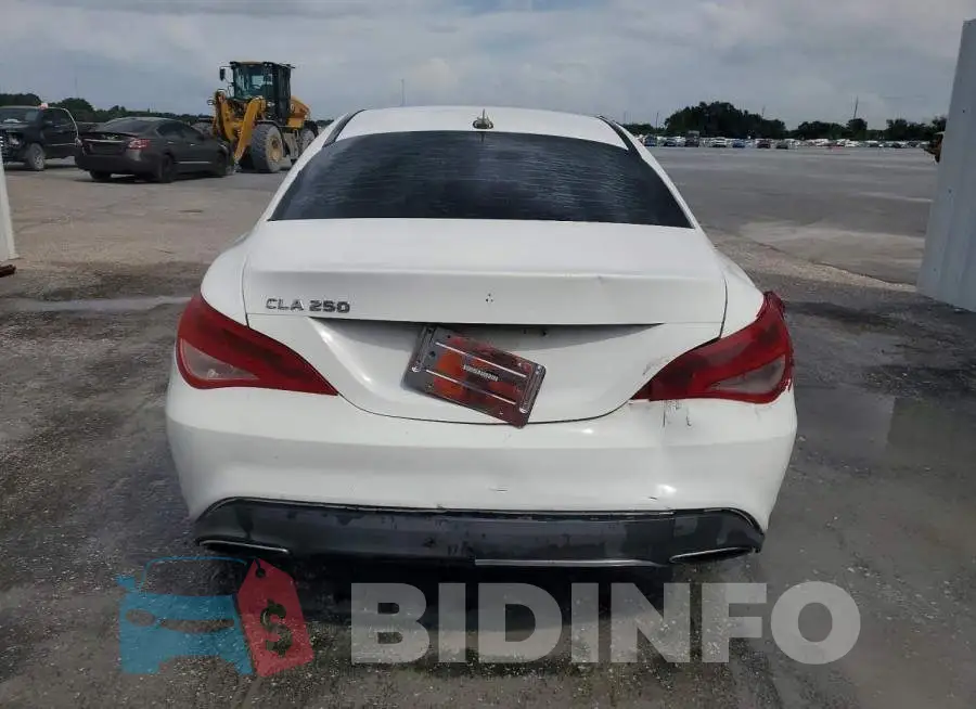 WDDSJ4EB5JN678728 Photo# 6