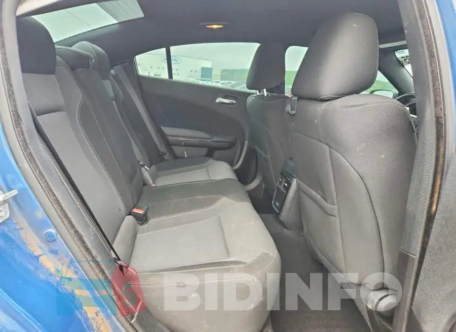 2C3CDXBG6NH141439 Photo# 10