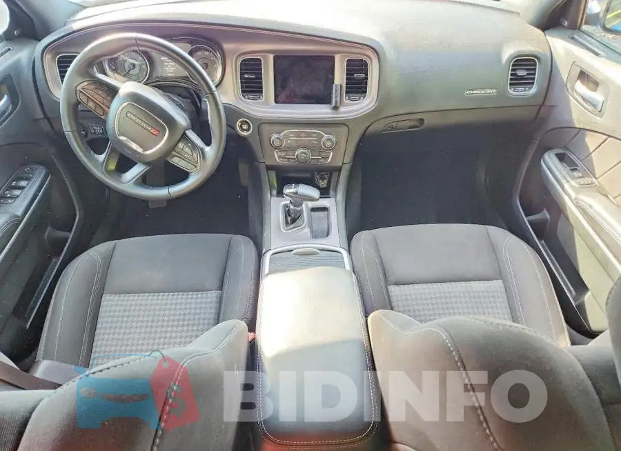 2C3CDXBG8PH583609 Photo# 8