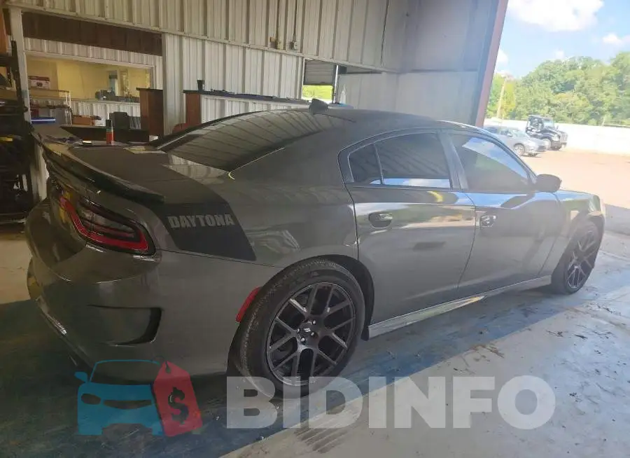 2C3CDXCT7HH650620 Photo# 3