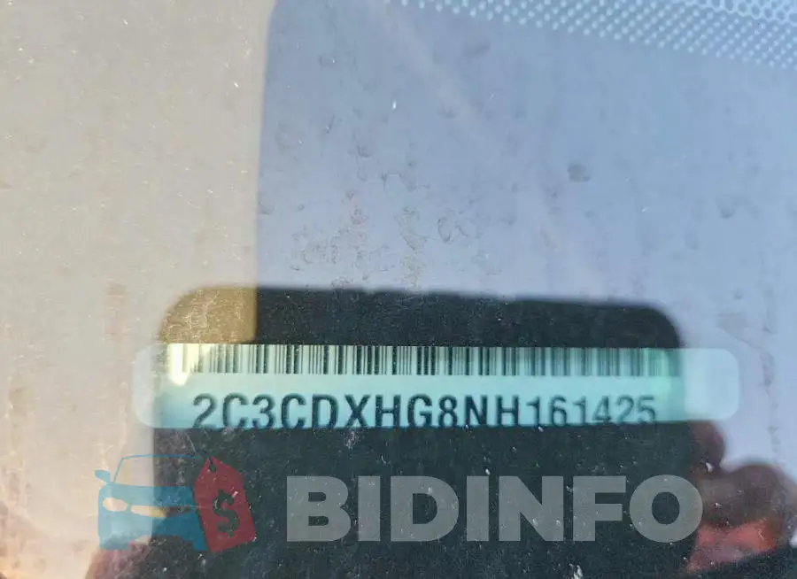 2C3CDXHG8NH161425 Photo# 12