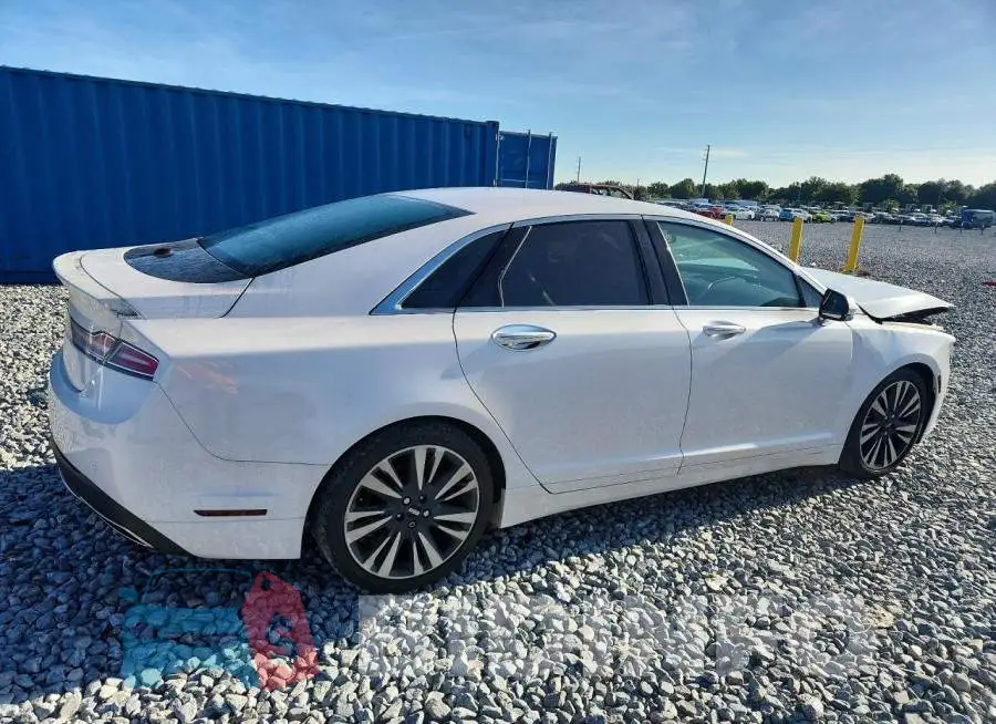 3LN6L5E9XJR613438 Photo# 3