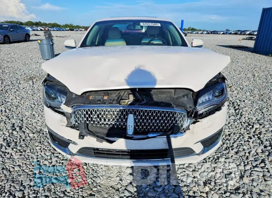 3LN6L5E9XJR613438 Photo# 5
