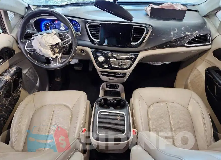 2C4RC1BG3MR600716 Photo# 8
