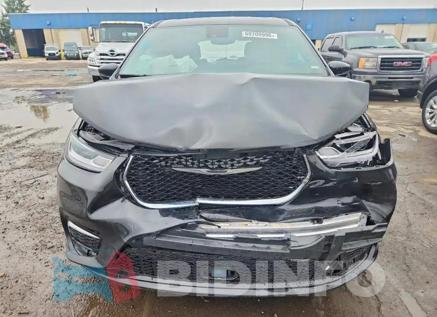 2C4RC1BG4TR194153 Photo# 5