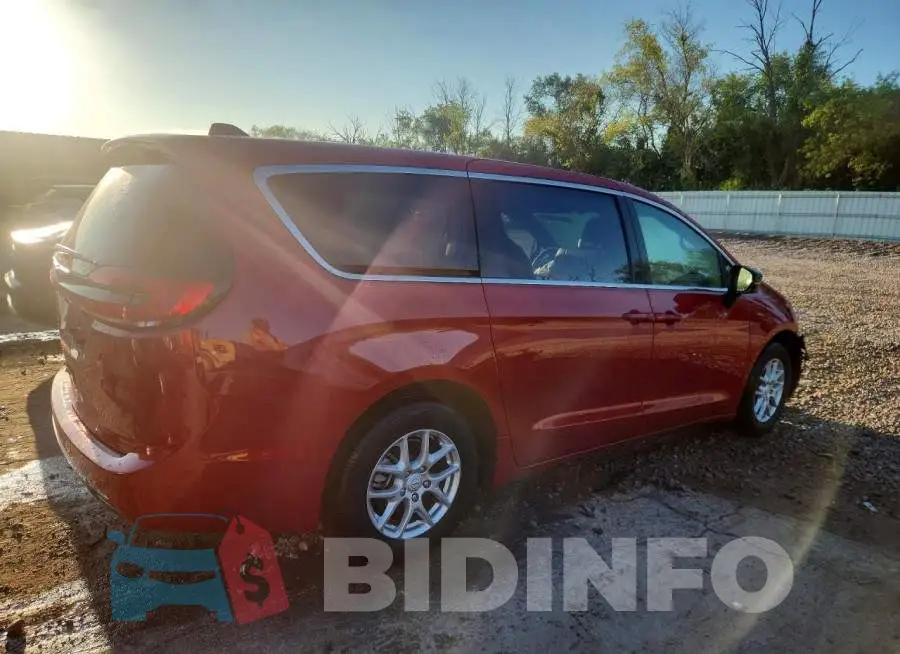 2C4RC1BG5TR180908 Photo# 3