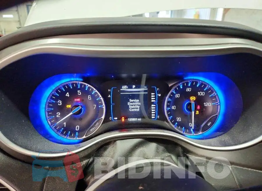 2C4RC1BGXLR279546 Photo# 9