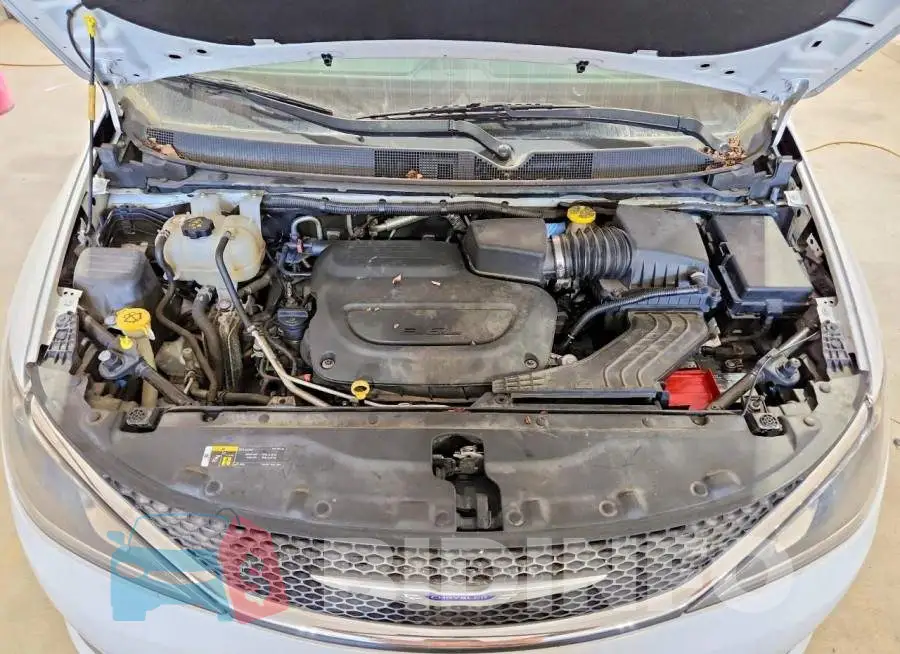 2C4RC1BGXLR279546 Photo# 12