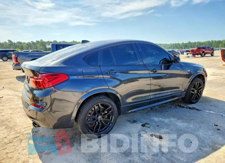 5UXXW7C5XJ0W65128 Photo# 3