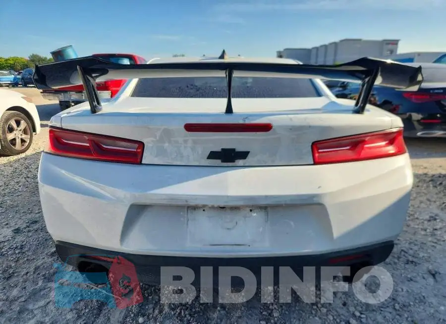 1G1FB1RX3J0156456 Photo# 6