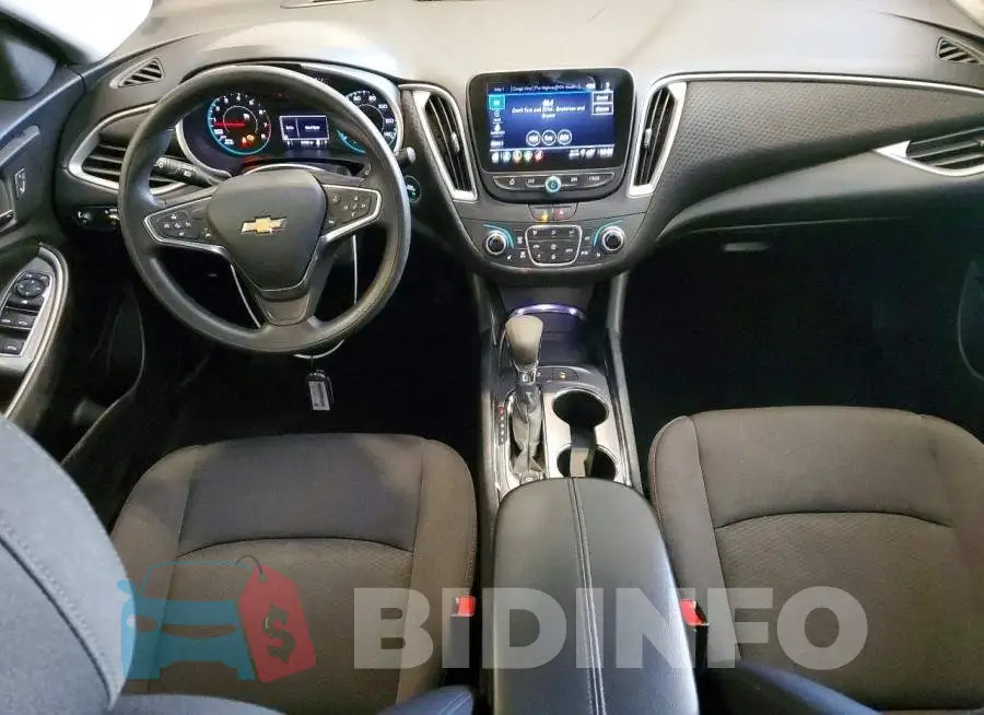 1G1ZD5ST1SF140843 Photo# 8