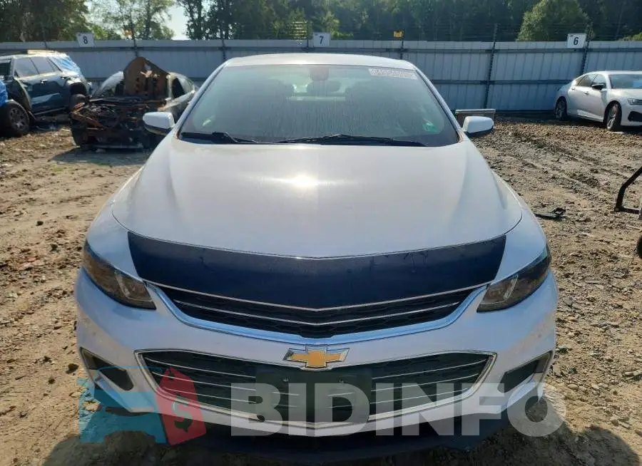1G1ZD5ST7JF238421 Photo# 5