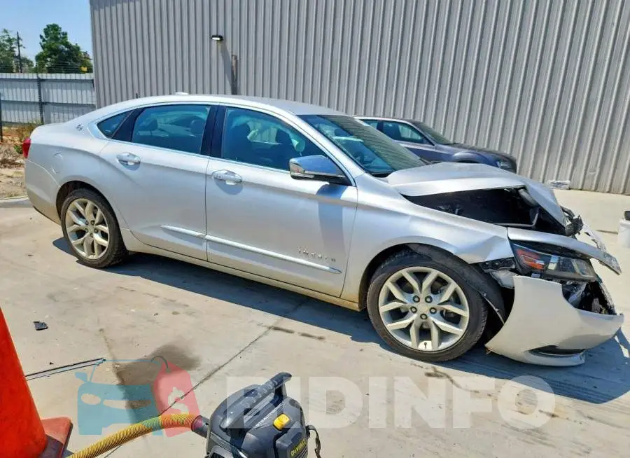 2G1105S32K9136317 Photo# 4