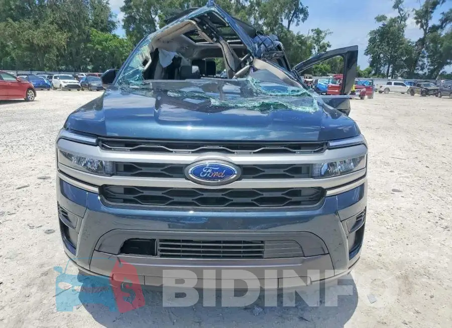 1FMJU1H85REB14578 Photo# 5