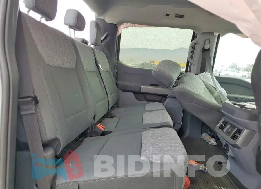 1FT7W2BT3TED32151 Photo# 10
