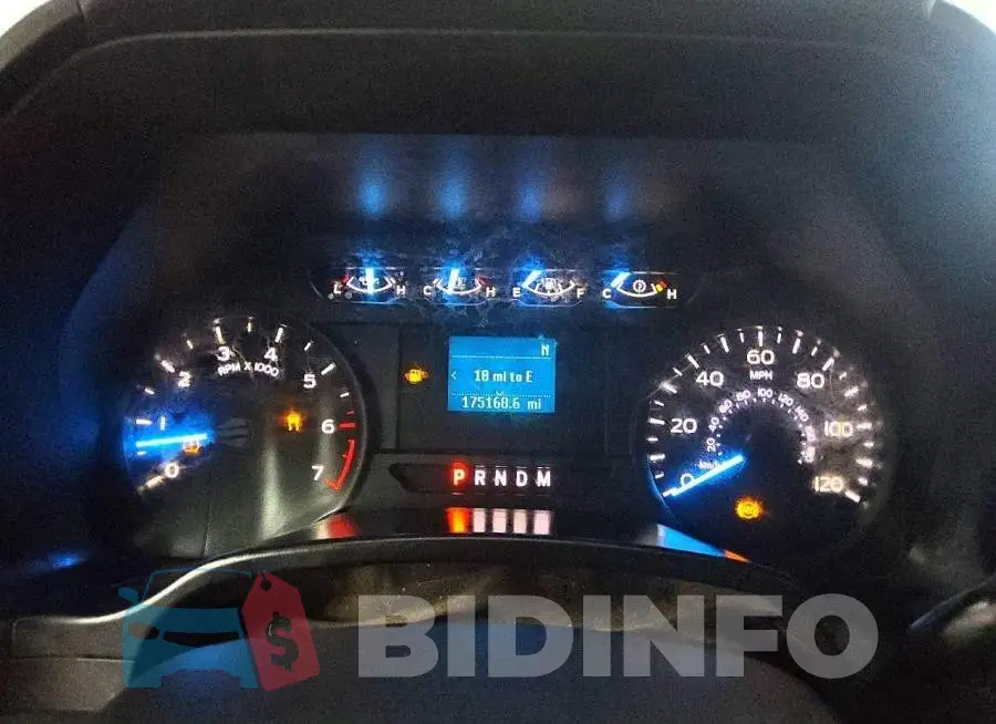 1FTFX1E59JFB73806 Photo# 9