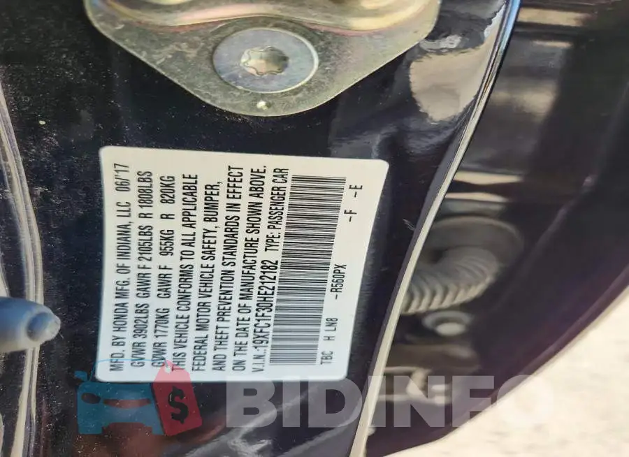19XFC1F30HE212182 Photo# 10