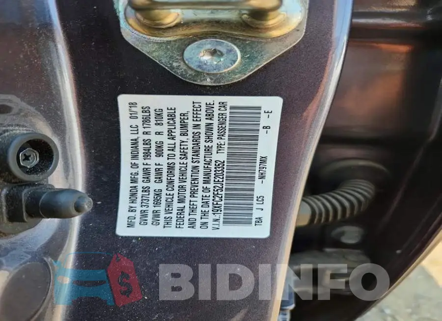 19XFC2F52JE203352 Photo# 12