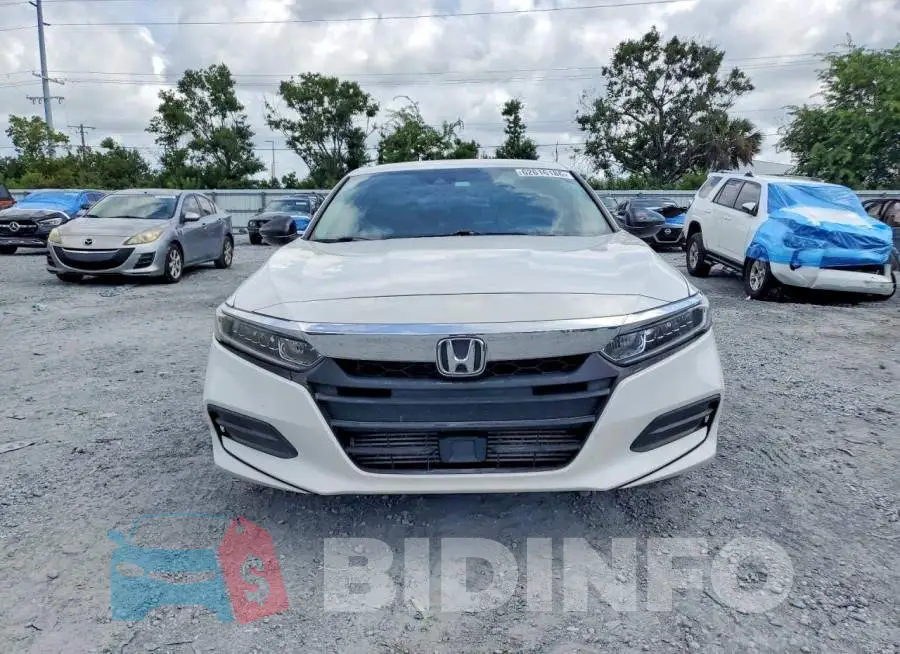 1HGCV1F11JA138311 Photo# 5