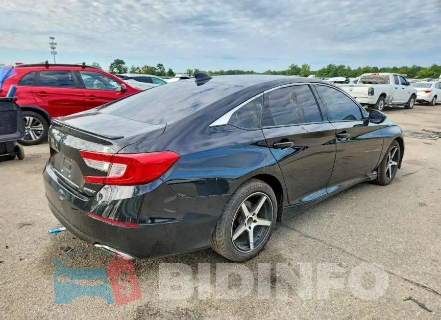 1HGCV1F34JA020562 Photo# 3