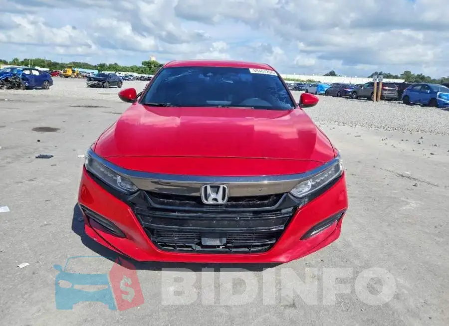 1HGCV1F35JA083556 Photo# 5
