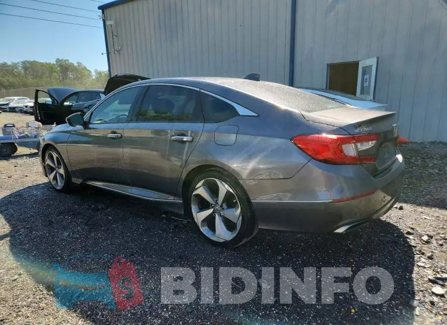 1HGCV1F94JA168585 Photo# 2