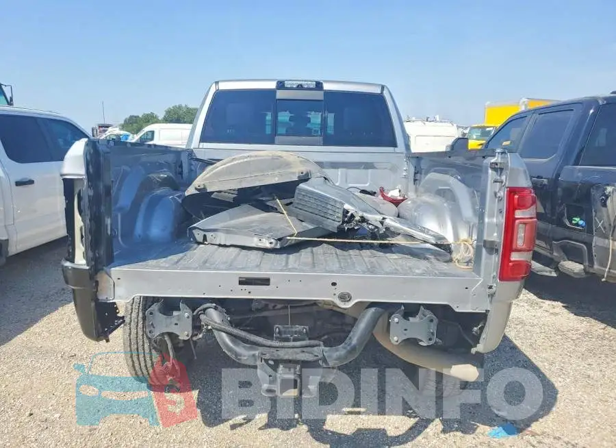 3C6UR5FL9KG613603 Photo# 6