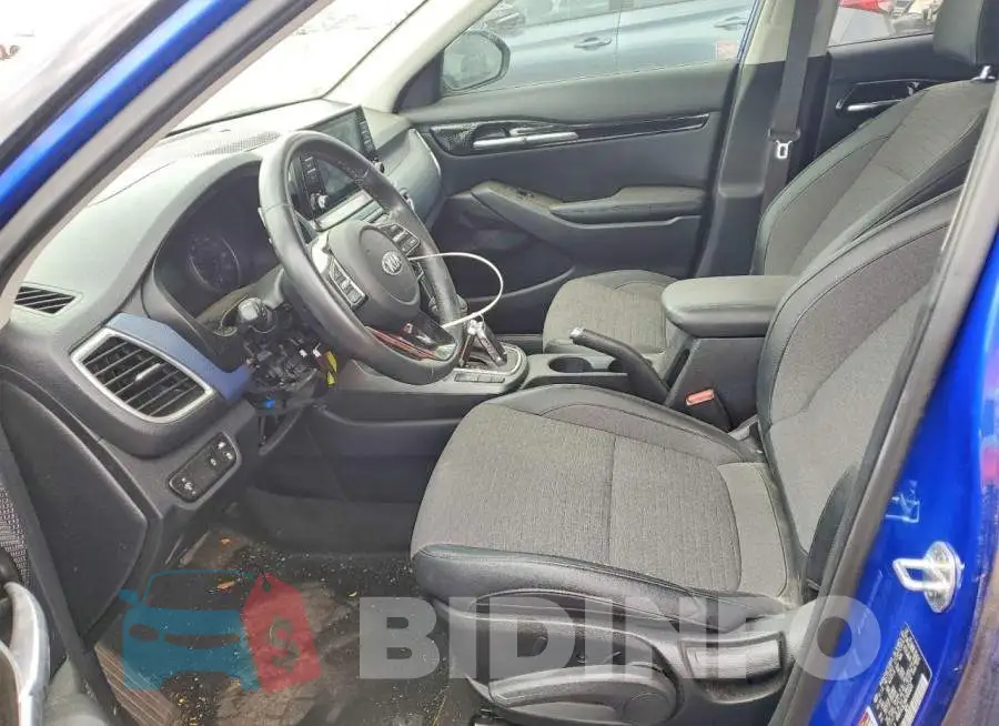 KNDEUCA2XM7060201 Photo# 7