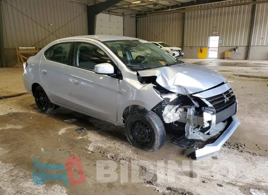 ML32FUFJ3PHF04686 Photo# 4