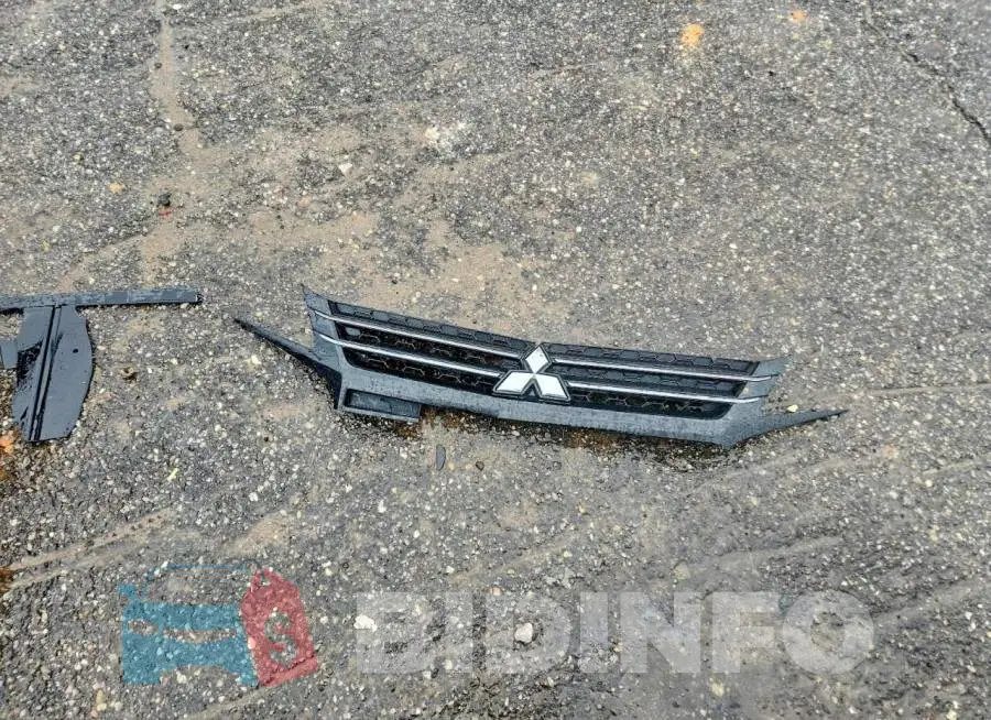 ML32FUFJ9PHF03686 Photo# 12
