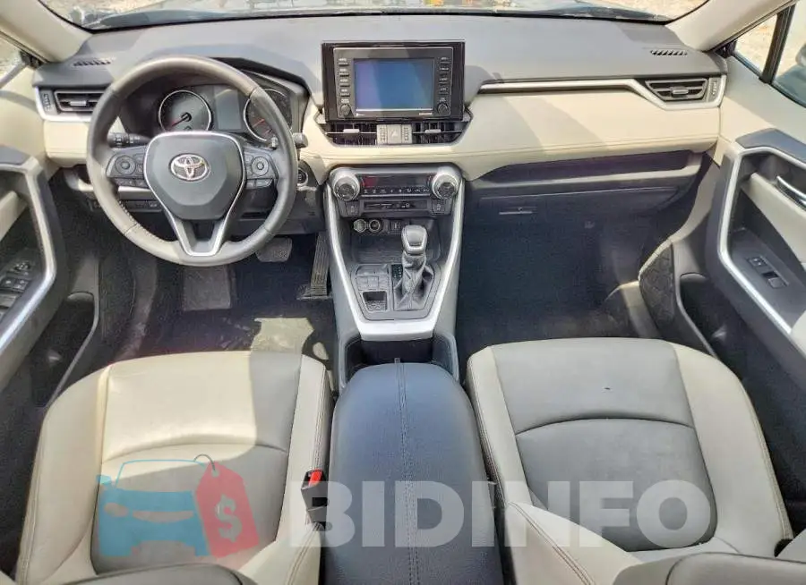 2T3A1RFV6NC282030 Photo# 8
