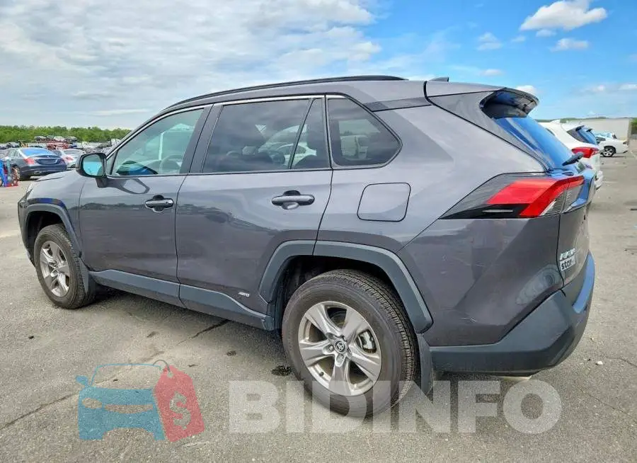 2T3LWRFV2RW245264 Photo# 2