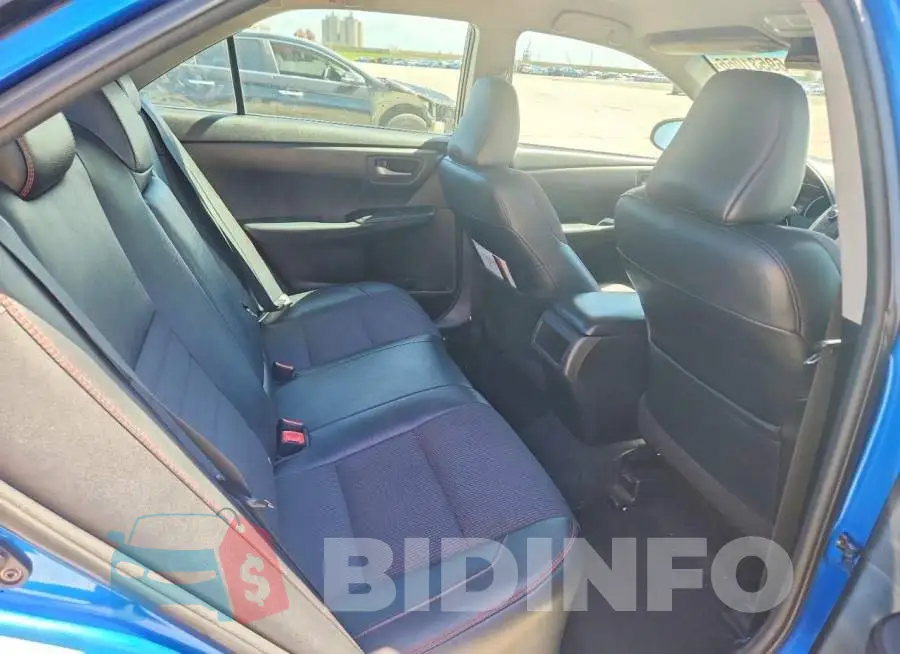 4T1BF1FKXHU734540 Photo# 10
