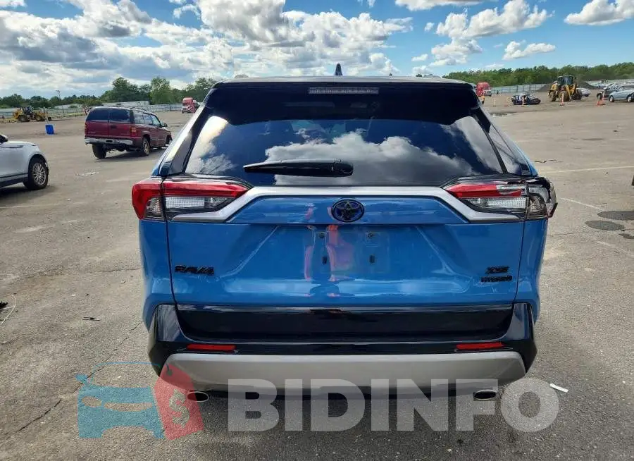 4T3E6RFV1RU171019 Photo# 6