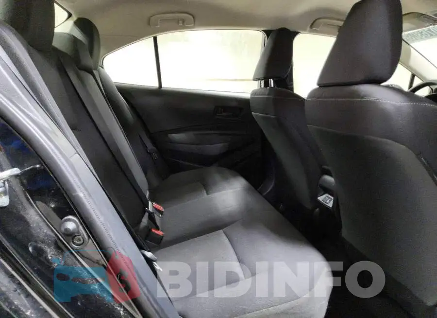 JTDBCMFE8T3111652 Photo# 10