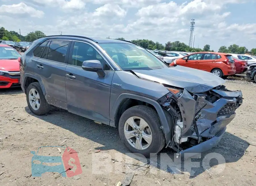JTMMWRFV1KD011821 Photo# 4
