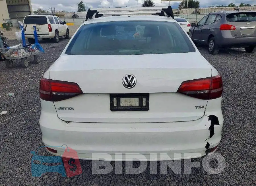 3VW2B7AJ7JM204230 Photo# 6