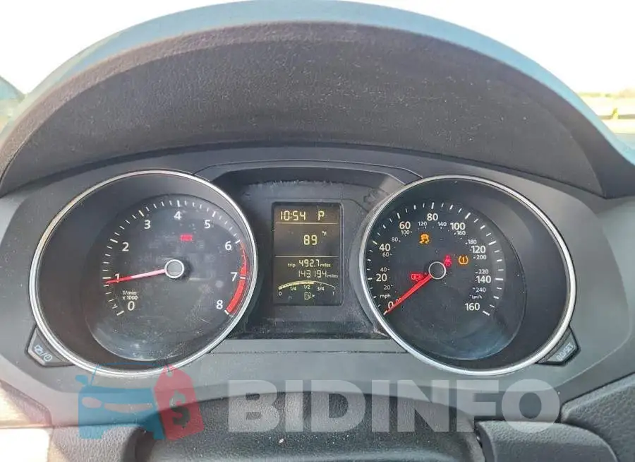 3VW2B7AJ9HM228863 Photo# 9