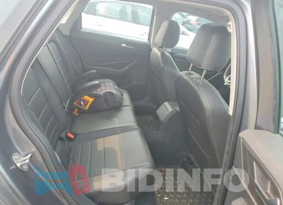3VW7M7BU5RM015497 Photo# 10