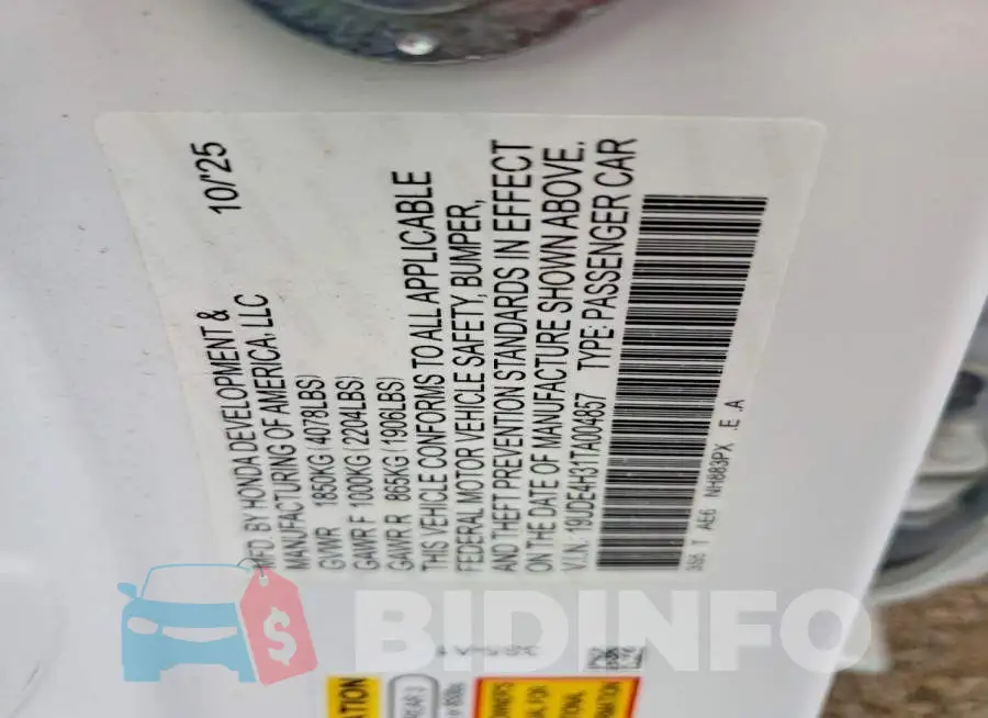 19UDE4H31TA004857 Photo# 12
