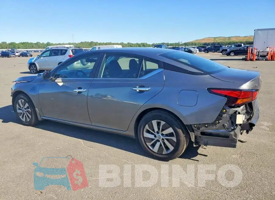 1N4BL4BV1PN417243 Photo# 2
